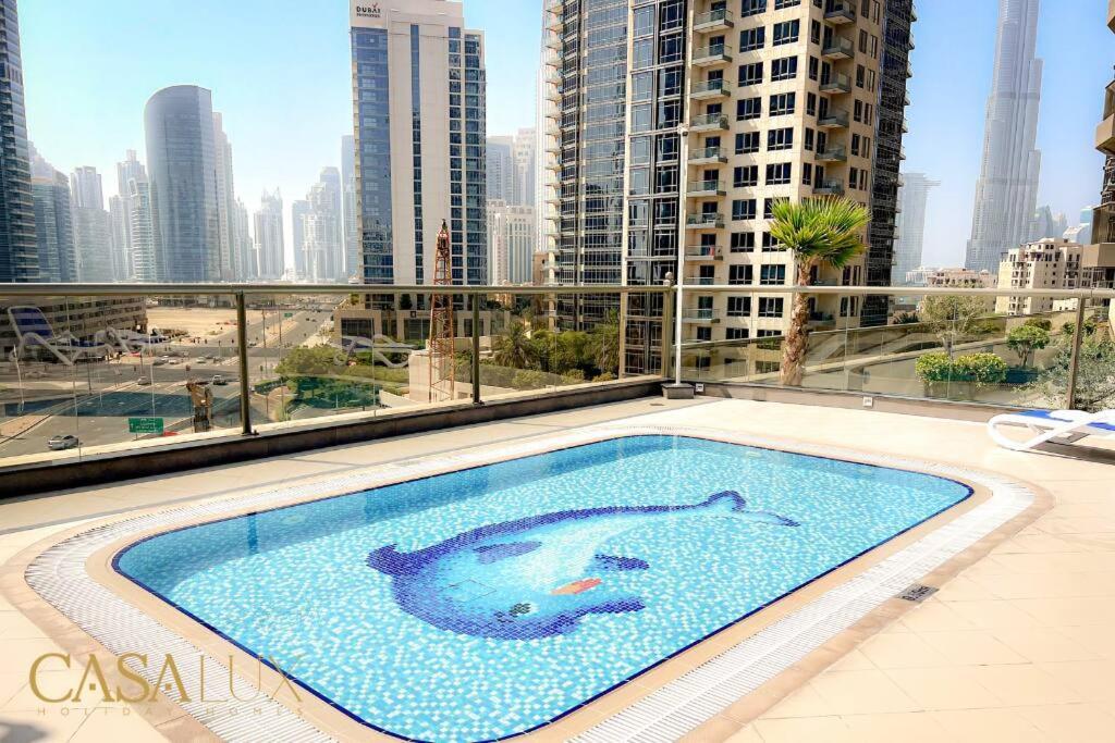 Lovely Big Studio W/ Burj Khalifa View In Downtown ドバイ エクステリア 写真
